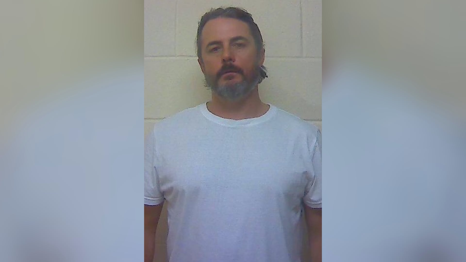 Craven County man charged with embezzling more than $30,000