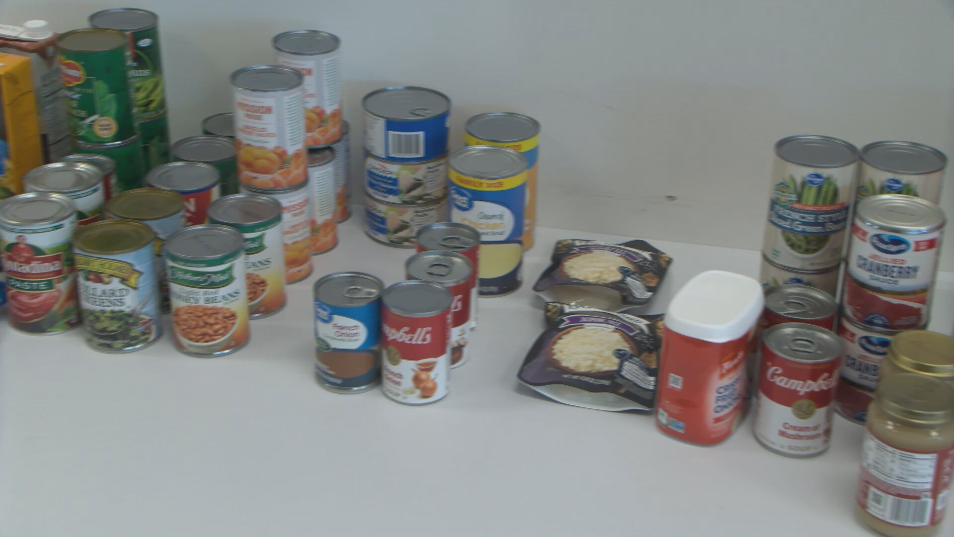 Town of Swansboro collects food donations amid SNAP delays