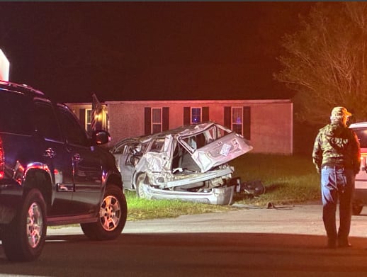 Driver Fatally Injured in Overnight Crash Near Jacksonville