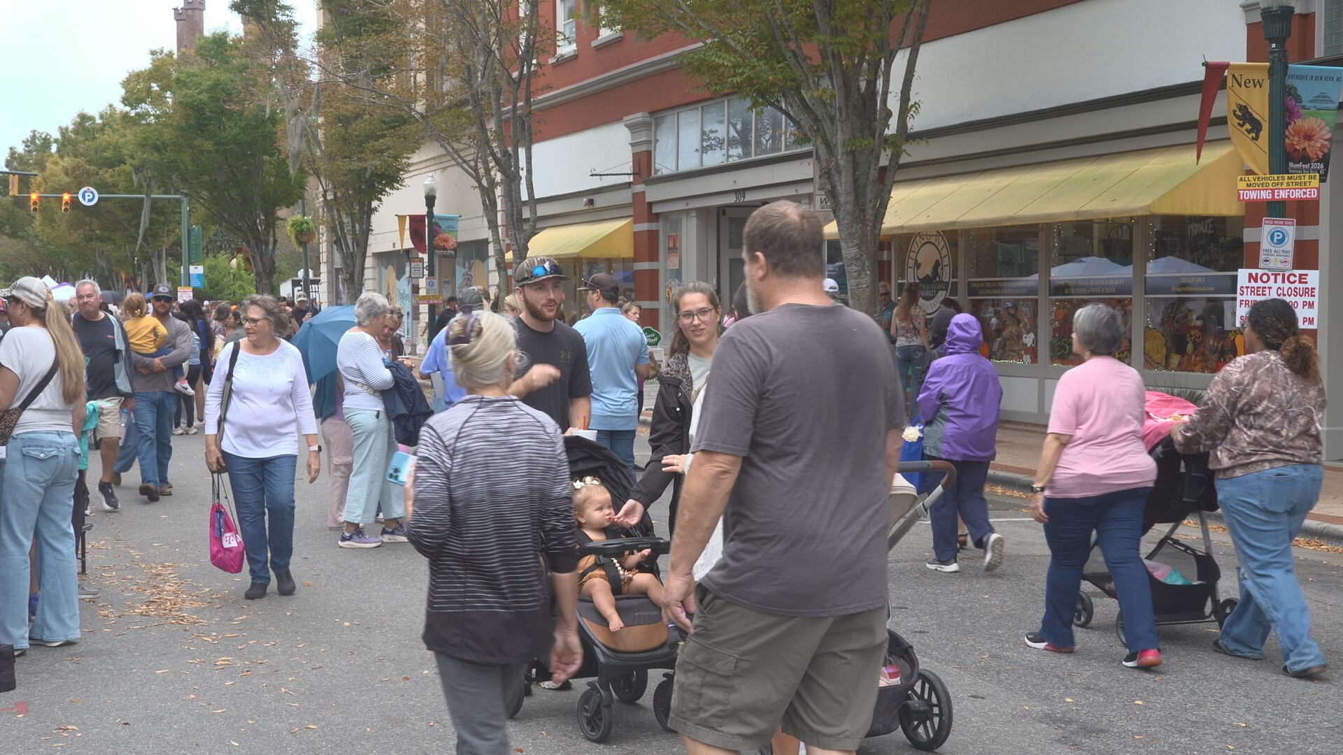 Annual MumFest Draws Significant Crowds to Downtown New Bern Despite Rainy Conditions