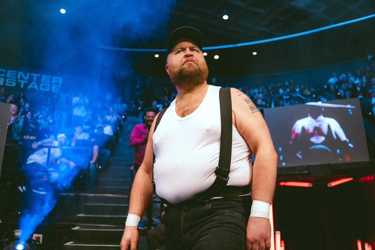Emmy Winner Paul Walter Hauser Discusses Upcoming Wrestling Match on The Today Show