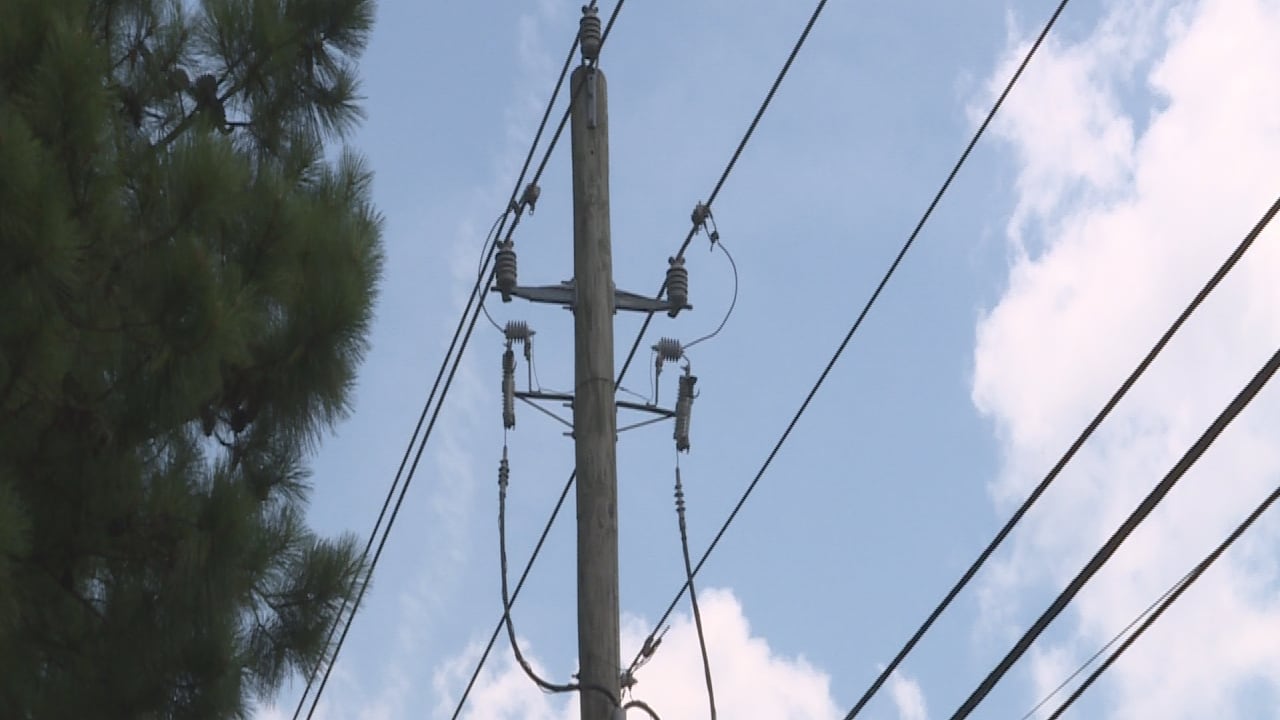 Residents talk power outages amid heat wave