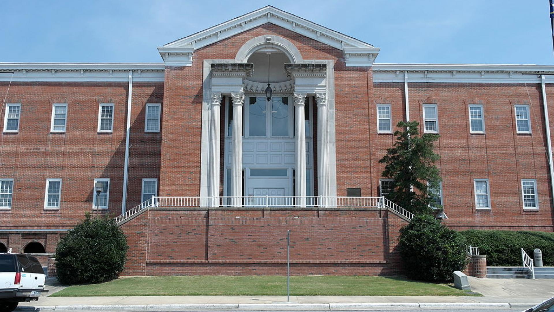 Two Injured Following Altercation Outside Beaufort County Courthouse