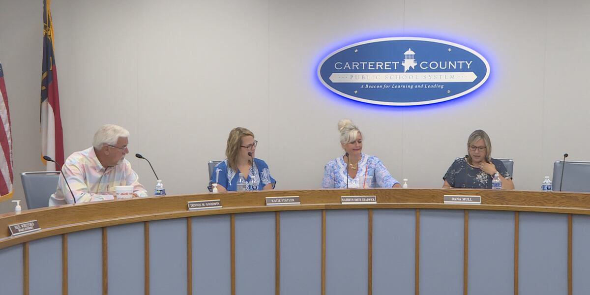 Carteret County School Board votes to start school on August 26