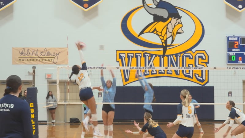 Cait Moore attacking against J.H. Rose