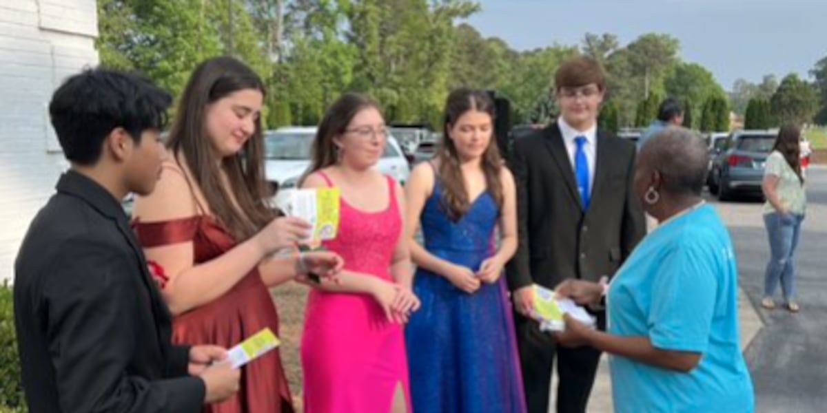 Prom Alcohol Local teens promote alcohol awareness on prom night