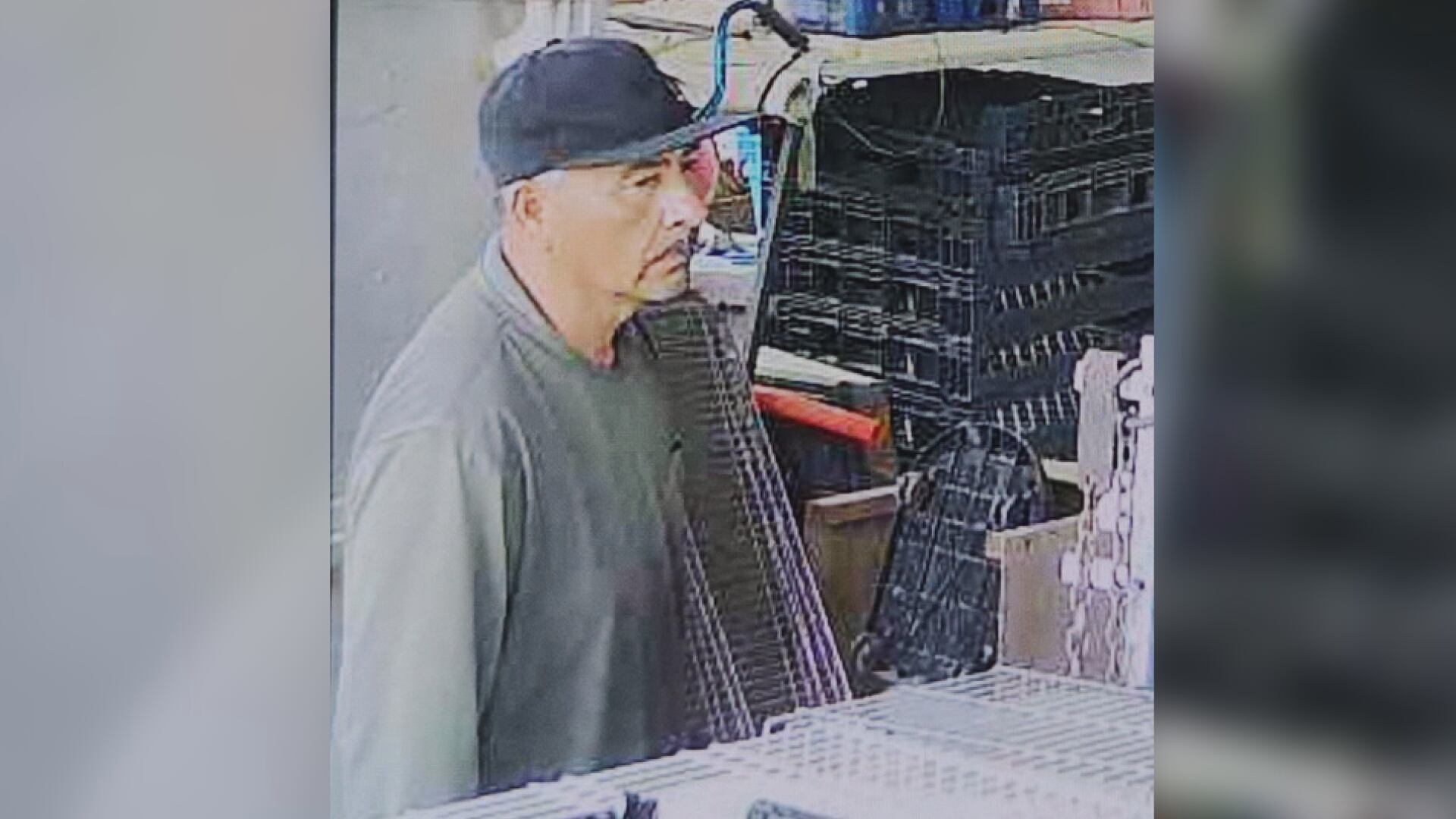 DO YOU KNOW ME? Deputies looking for man wanted for questioning in Craven County break-in