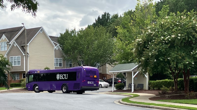 Off-campus apartment complex halts ECU bus service off-campus-apartment-complex-halts-ecu-bus-service