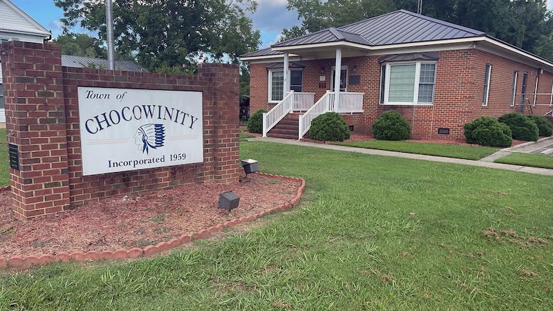 Fired Chocowinity town clerk indicted in embezzlement investigation